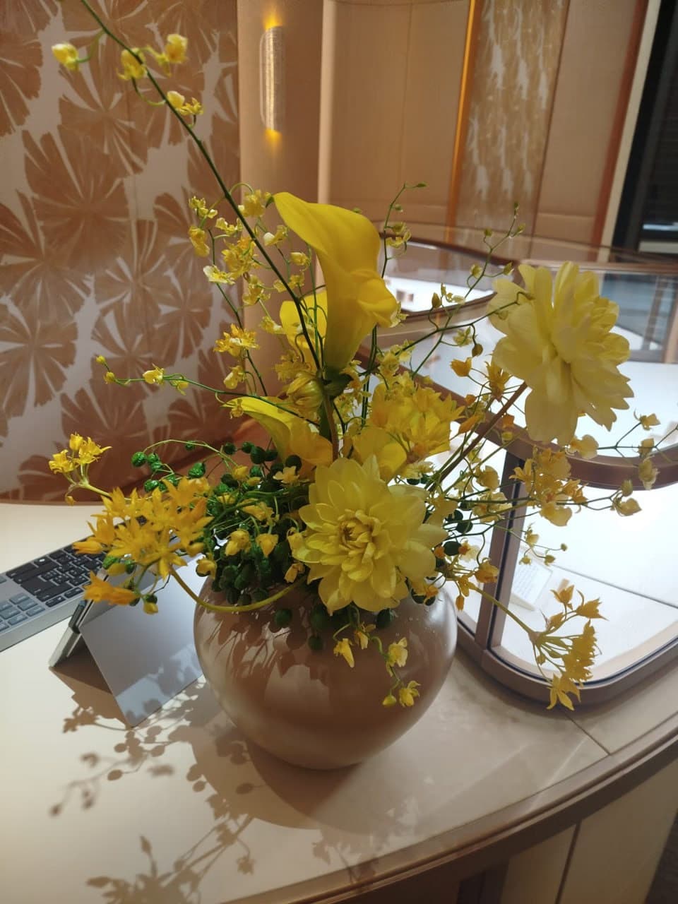 Corporate flowers — photo 1