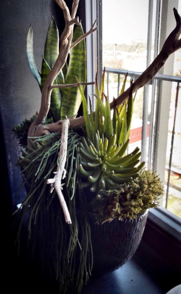 Interior floral arrangement 3